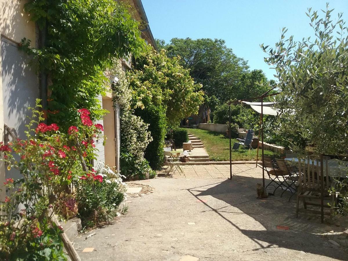 Le Petit Fabre Montagnac (Alpes-de-Haute-Provence) Exterior foto